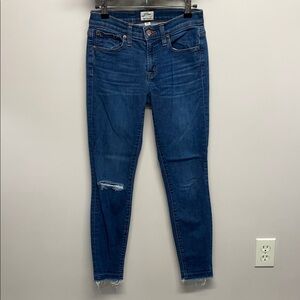 J. Crew Trademark Toothpick F9234 Raw Hem Mid Rise Denim Jeans 25